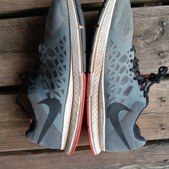 NIKE AIR ZOOM PEGASUS 31 RUNNING SHOE GREY RED BLACK RARE 652925-402 (men's SIZE - Picture 7 of 8